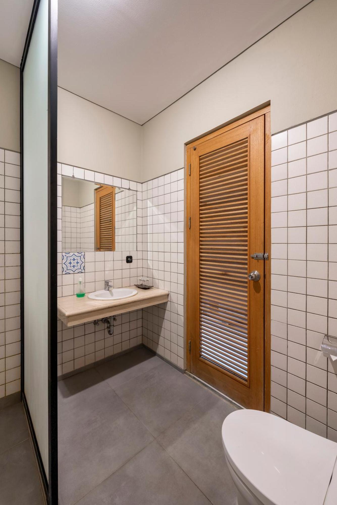 Mogens Wisma tamu *